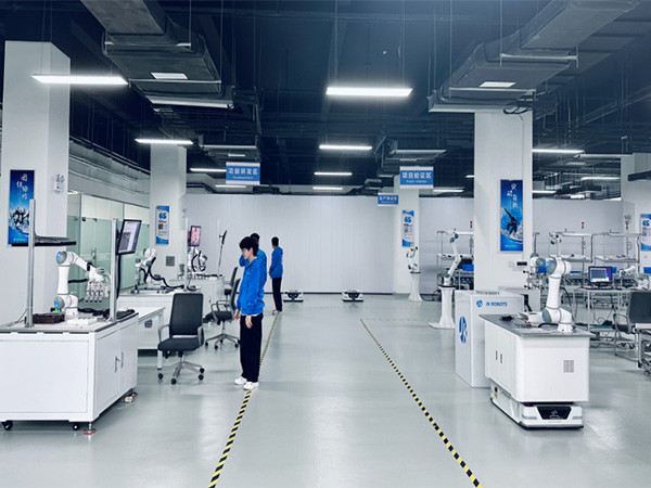 中奕科技攜手岳信，IP56X 砂塵試驗箱開啟產(chǎn)品防塵新征程